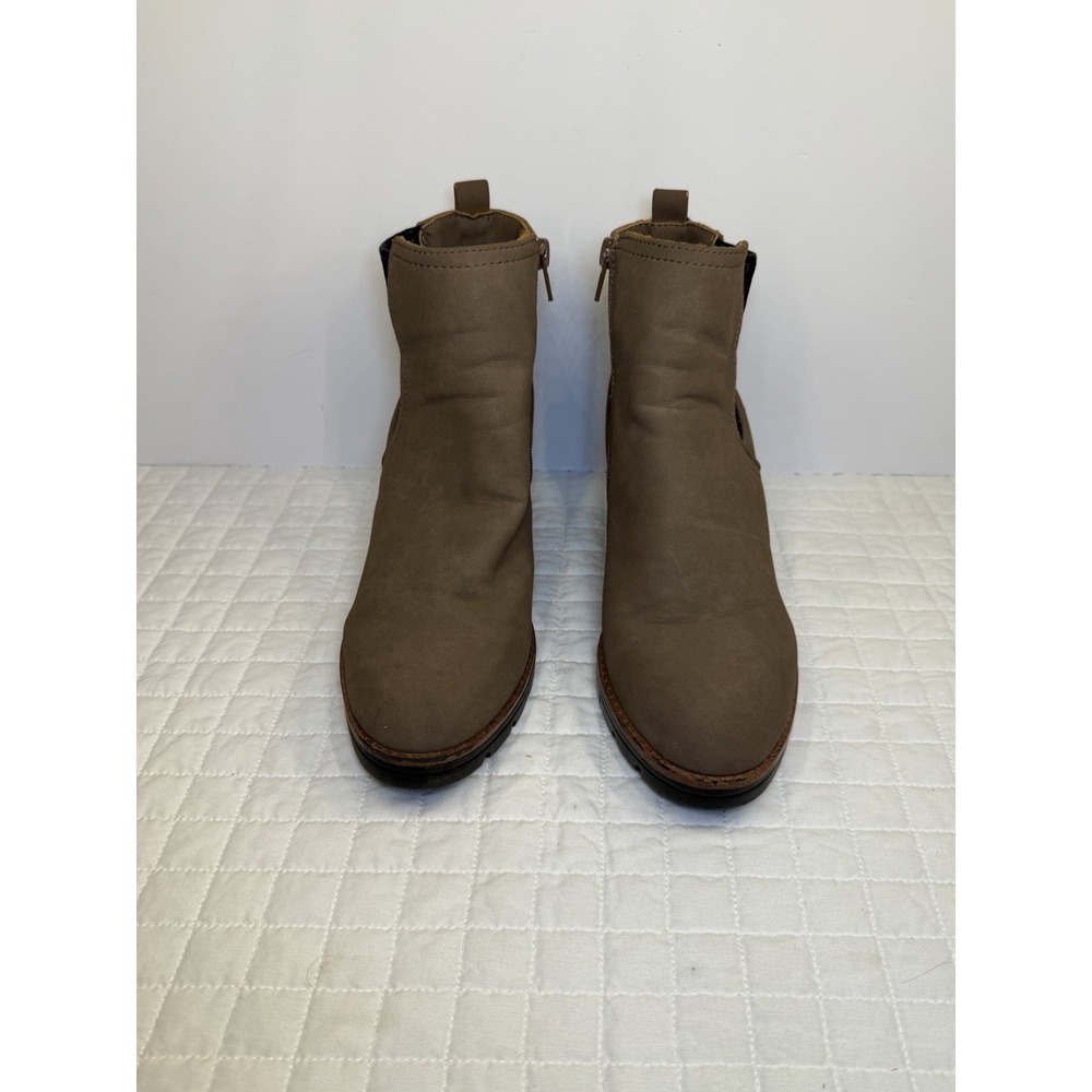 Naturalizer Women's 7.5 Taupe Nubuck Ankle Boots Side Zip Block Heel Comfort - Picture 1 of 9